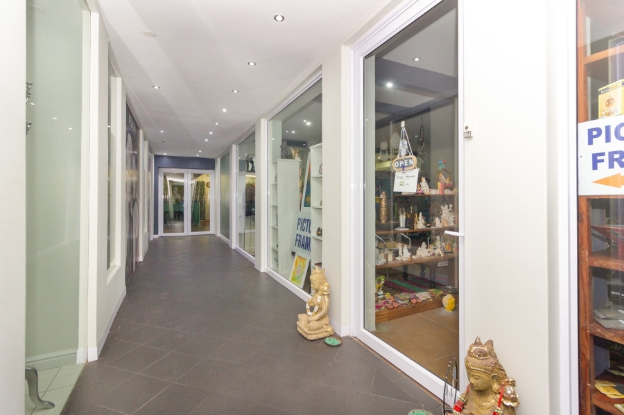 To Let commercial Property for Rent in Walmer Eastern Cape